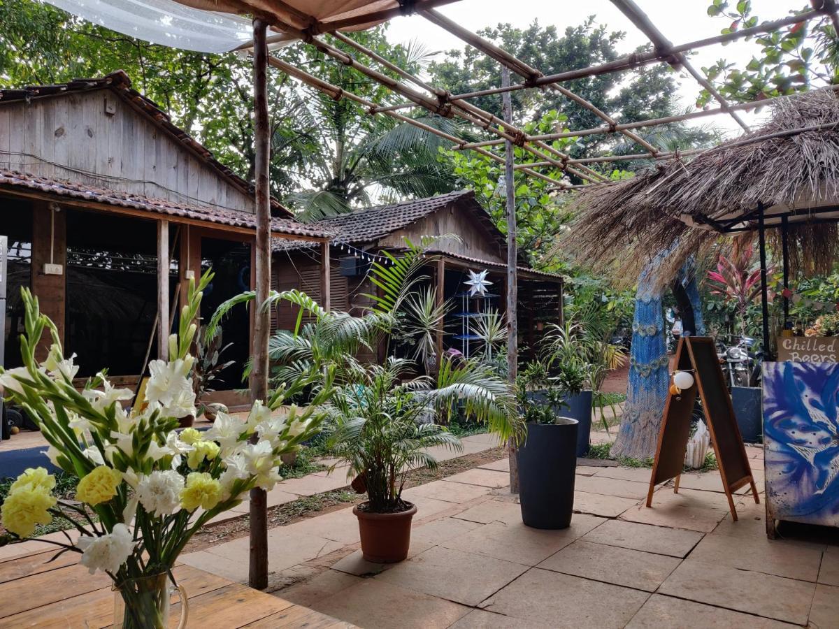 Wonderland Hostel Anjuna Buitenkant foto
