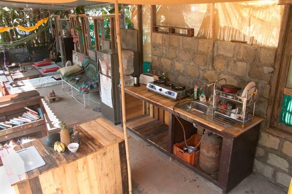 Wonderland Hostel Anjuna Buitenkant foto